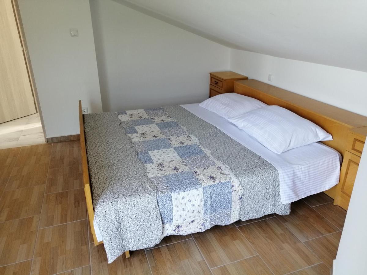 Apartmani Irena Veprinac エクステリア 写真