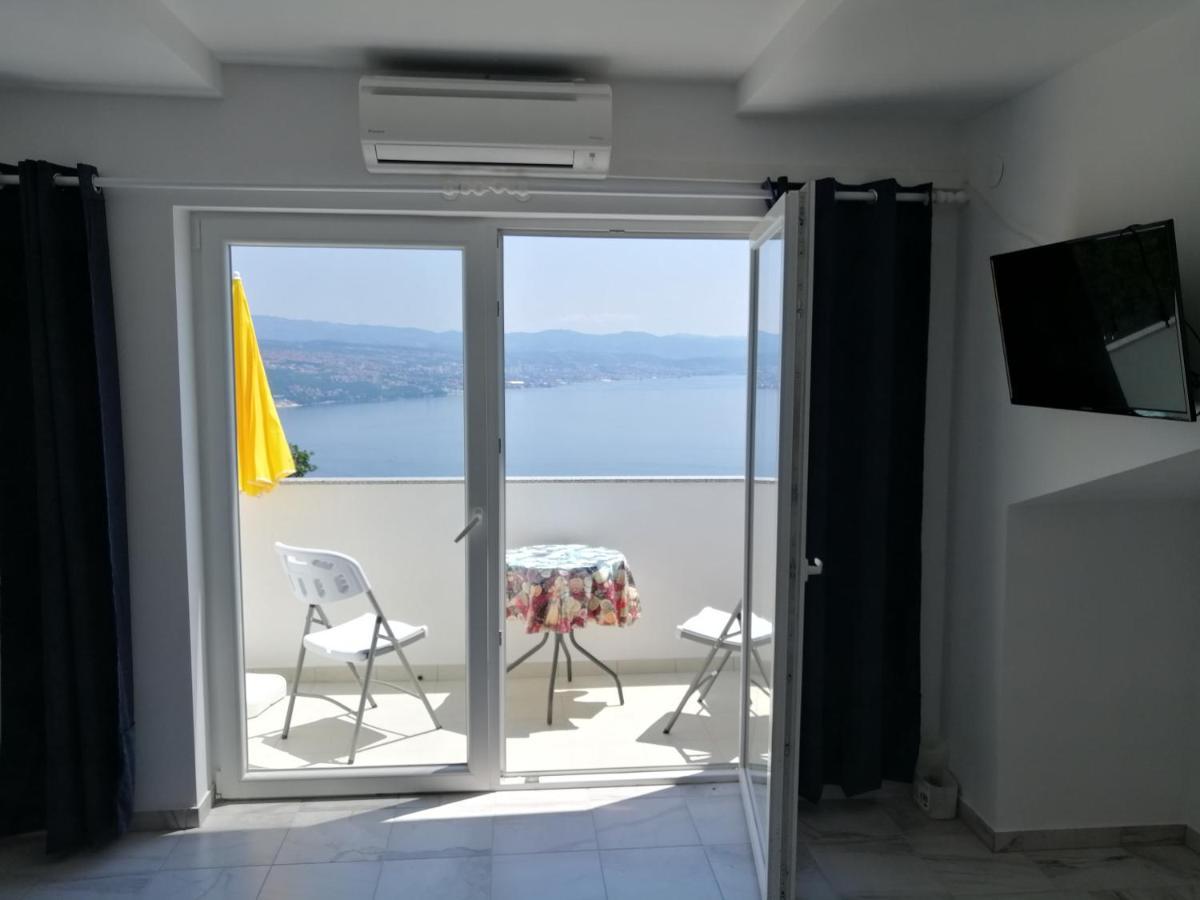 Apartmani Irena Veprinac エクステリア 写真