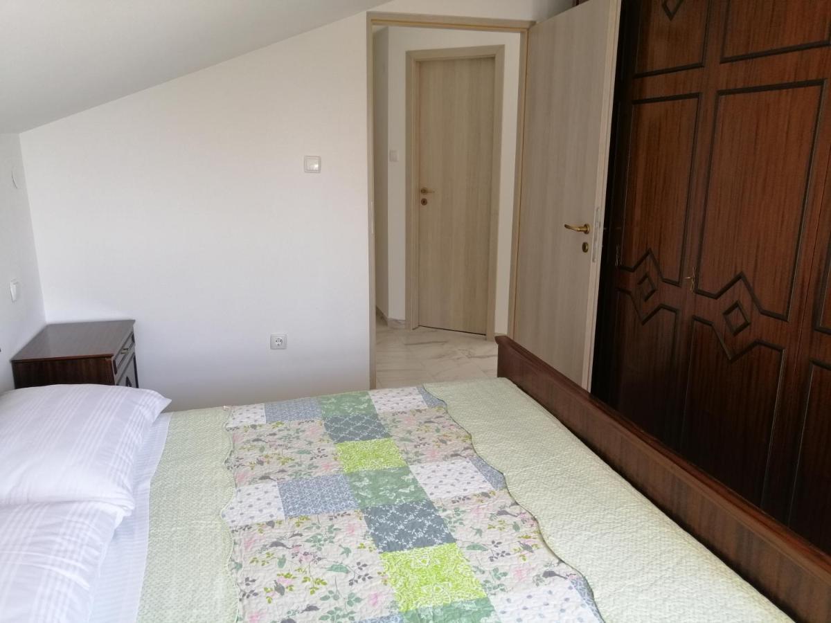 Apartmani Irena Veprinac エクステリア 写真