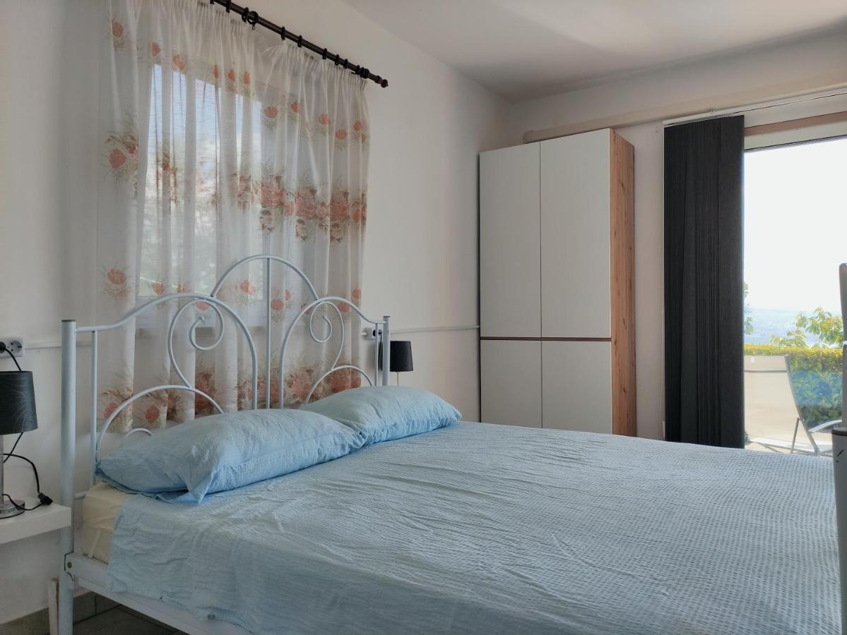 Apartmani Irena Veprinac エクステリア 写真