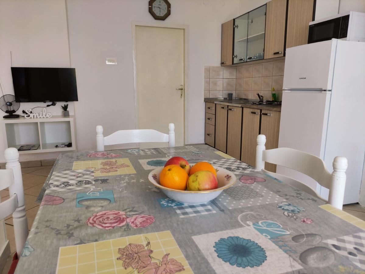 Apartmani Irena Veprinac エクステリア 写真