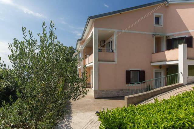 Apartmani Irena Veprinac エクステリア 写真